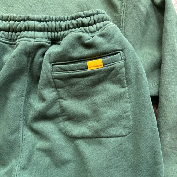 Yellow Label Co. THE COZY CREW and SIGNATURE SWEATS sweat set - Picture 9 of 9